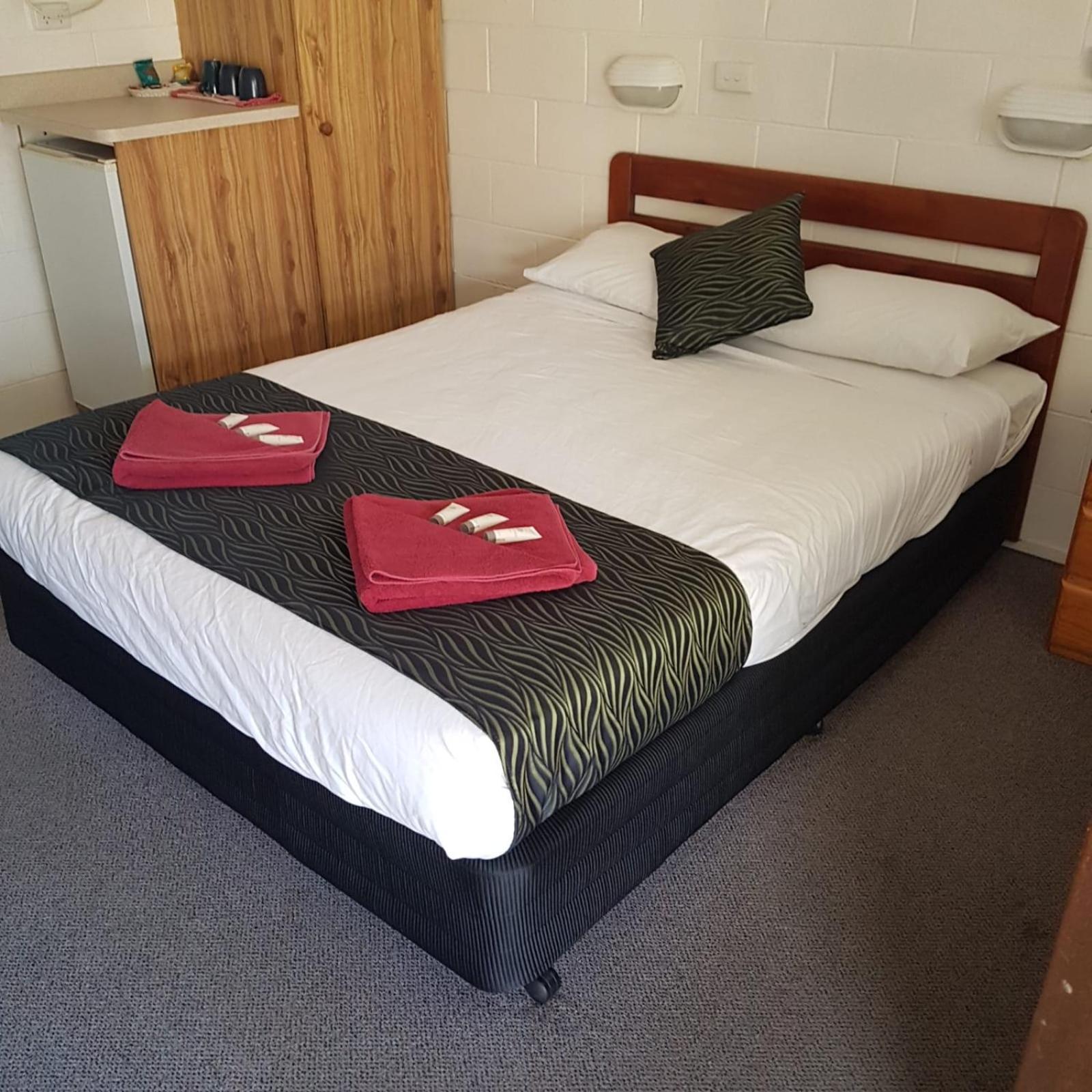Golden Peak Motel Peakhill Peak Hill 외부 사진