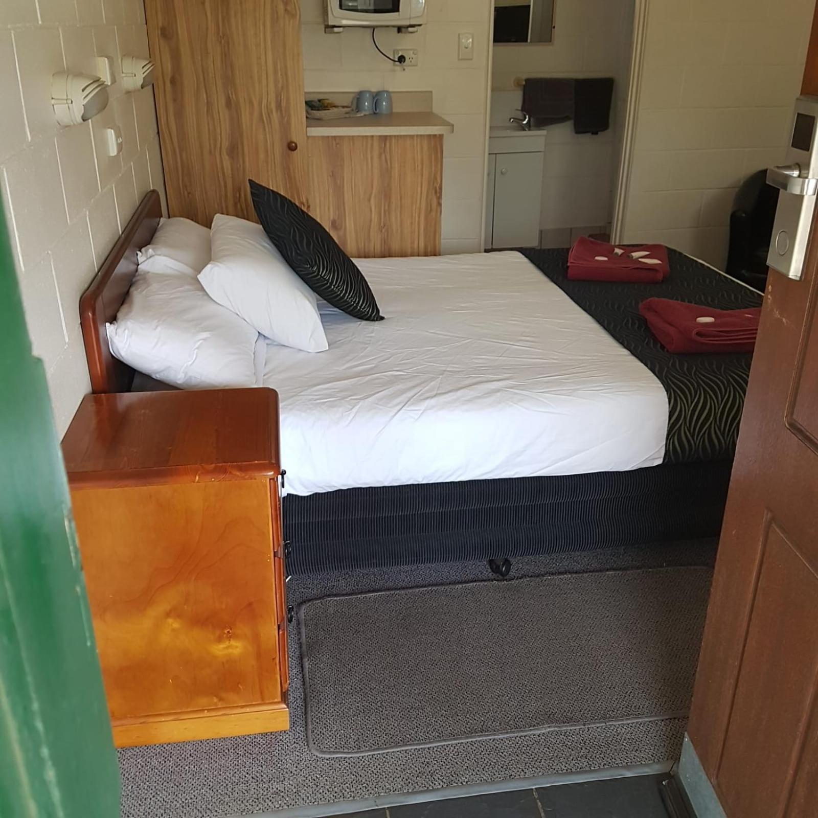 Golden Peak Motel Peakhill Peak Hill 외부 사진